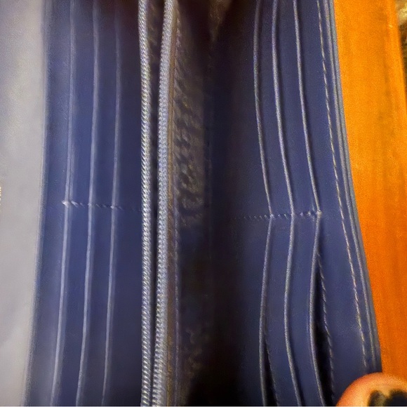 Kate Spade Cyndy Royal Blue Scalloped Continental Wallet EUC - Picture 10 of 10